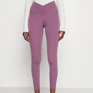 Aerie Offline Crossover Leggings 7/8 Purple Size Small